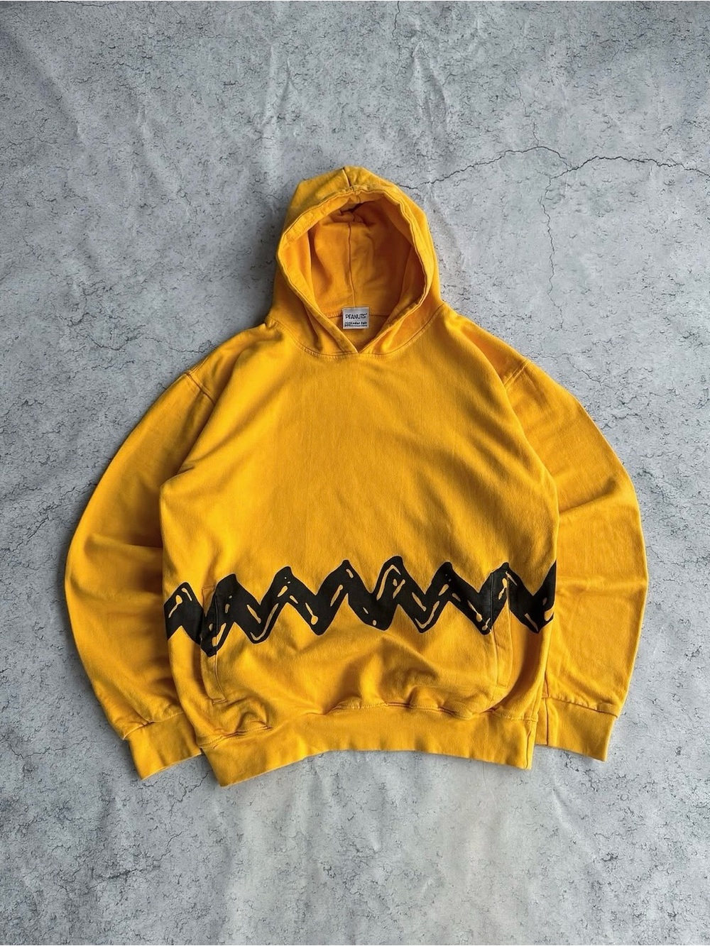 Peanuts Charlie Brown Sweatshirt - Picture 3 of 5